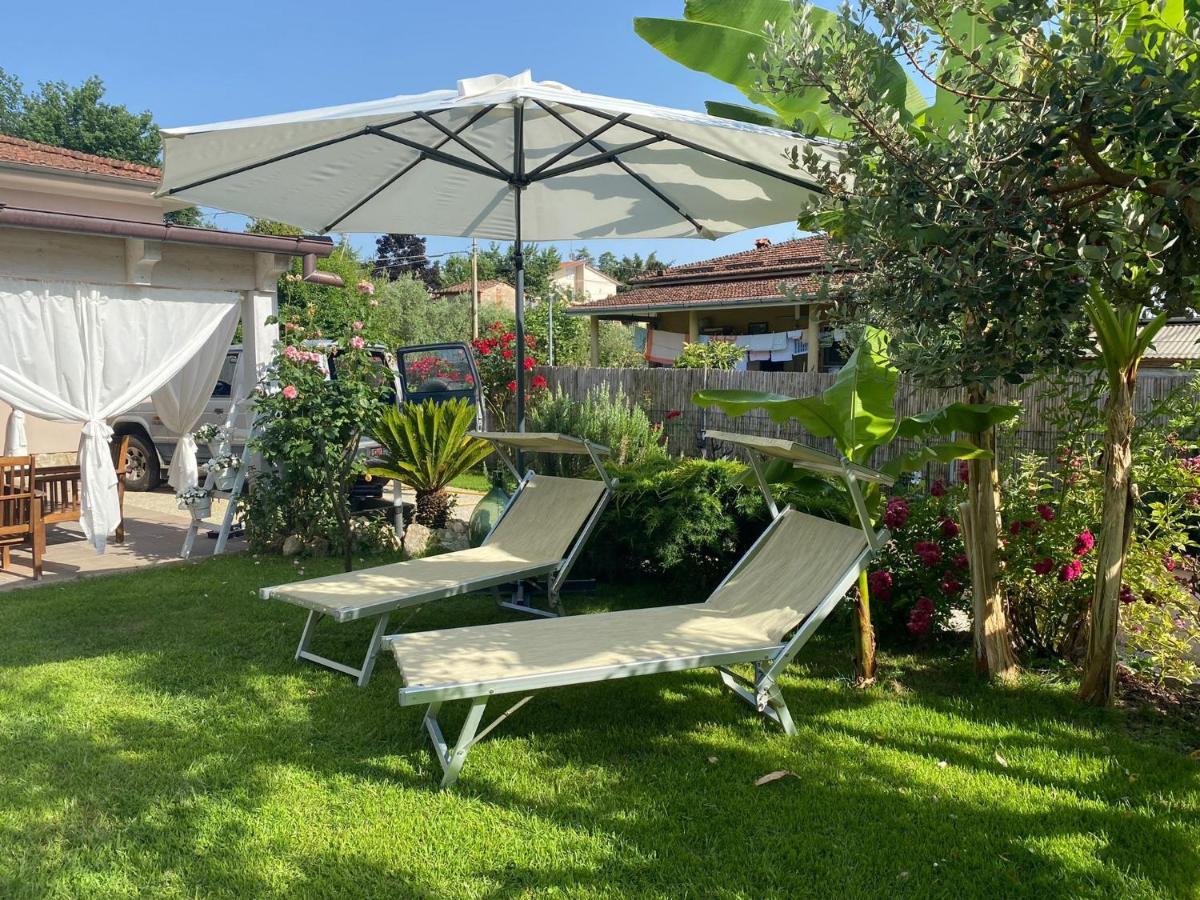 Vila Casa Vittoria Camaiore Exteriér fotografie