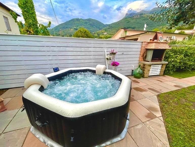 Vila Casa Vittoria Camaiore Exteriér fotografie